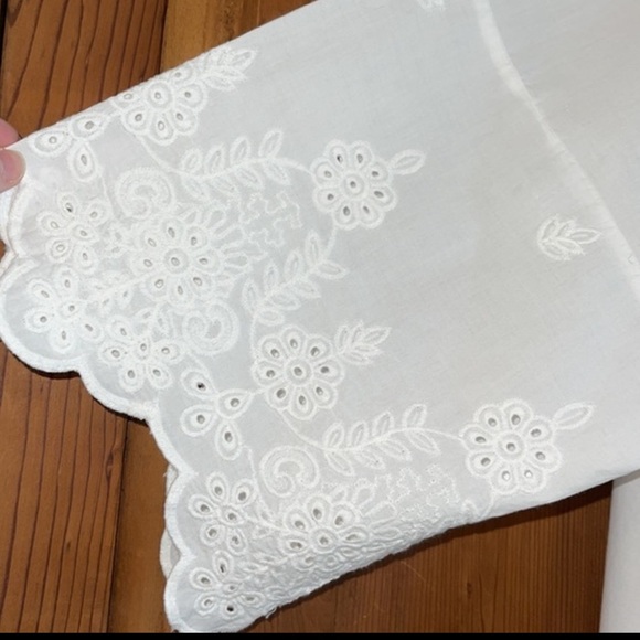 Linea Donatella White Gorgeous Cotton Eyelet Robe Sz. S/M Bridal - Picture 14 of 16